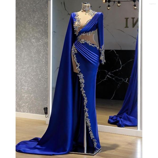 Vestidos de festa Apliques de vestido de noite azul royal com vestidos de baile de banheira strô mangas compridas altas árabes feitas sob medida