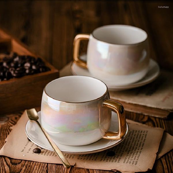 Fincan tabakları yaratıcı sanat kahve fincanı seramik phnom penh Avrupa basit moda lüks çay seti modern mutfak bar malzemeleri