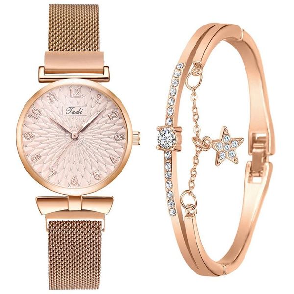 Armbanduhren Luxus Damen Armband Quarzuhren Sets für Magnetuhr Kleid Damen Sport Schleife UhrArmbanduhren