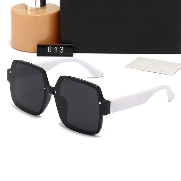 Дизайнерские бренд солнцезащитные очки для женщины-мужчины Polaroid PC UV400 Lense Holiday Travel Высококачественные классические солнцезащитные очки пилотные солнцезащитные очки на открытом воздухе.
