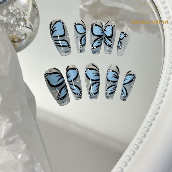 Falsche Nägel 12 Stück/Box gefälschter wiederverwendbares handbemaltes Design Blue Butterfly Premium Custom Damen Nail Art Art
