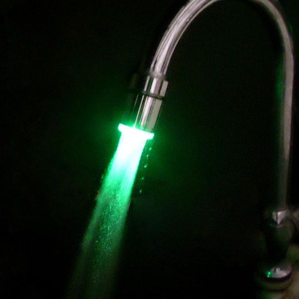 Küchenarmaturen Temperaturgesteuerter LED-Wasserhahn Bunte wechselnde Glühdüse Duschkopf Wasserhahnfilter Badezimmerzubehör