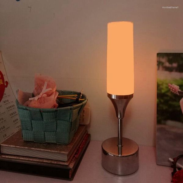 Tischlampen SK-LG009 LED blinkt 7 Farbwechsellampe mit Schalterknopf für Weihnachtsdekor KTV Club Bar Freies Schiff 1 Stück