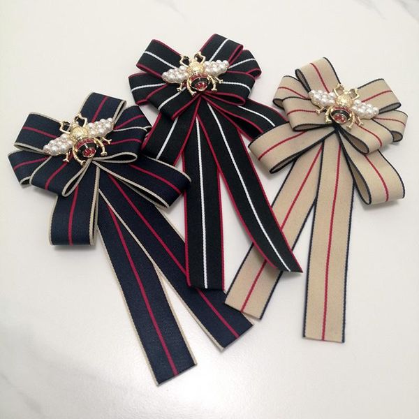 Broches pinos de luxo pérola shinestone abelha fita para mulheres moda meninas ladrão tecido tire bow colar cravat pin roupas acessórios