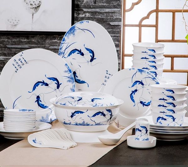 Учебные посуды наборы сине -белой фарфоровой чаши набор креативных подарочных коробок продвижение продаж Jingdezhen Ceramic Rice Dable Homeware Homeware