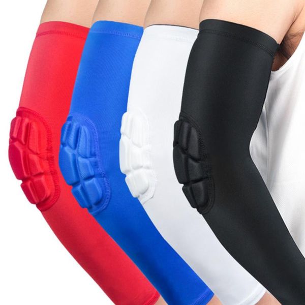 Joelheiras cotovelas 1 PCS Sports Arm Sleeves Guard Men Men Outdoor Basketball Ciclismo de proteção contra alojamento de favo de mel-colisão da colisão da colisão