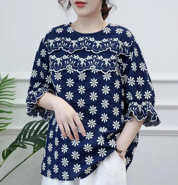 Blusas femininas lamtrip retro girassóis bordados de bordado de superfície camisa de boneca de algodão 2023 verão