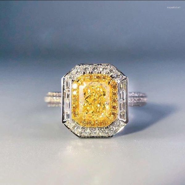 Anéis de casamento Huitan deslumbrando o anel de festa de coquetel vintage de pedra amarelo com micro -gadget de jóias de noivado de proposta
