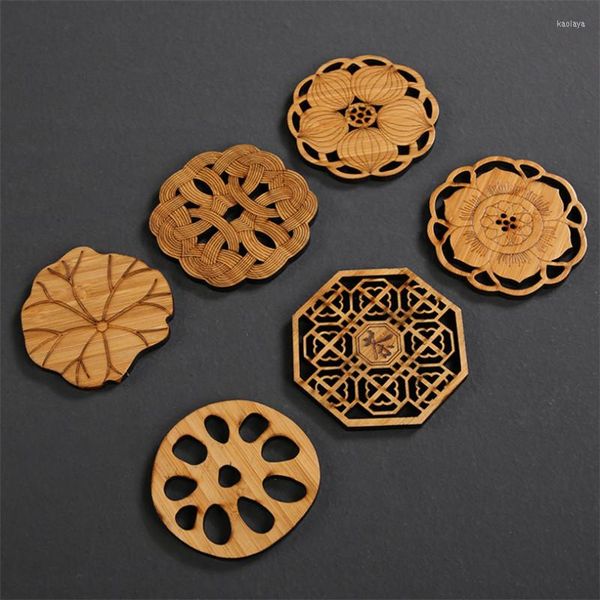 Tovagliette da tavola 6 pezzi/set tappetino antiscivolo per caffè in bambù di loto Accessori per la decorazione della cucina Intaglio vuoto Cuscinetti per tazze in legno fatti a mano