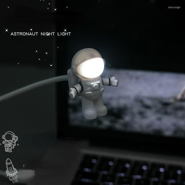 Lampade da tavolo Moderne creative Astronauta Modellazione Lampada in materiale plastico Interfaccia USB Figurine Luci Decorazione da scrivania a LED Protezione degli occhi