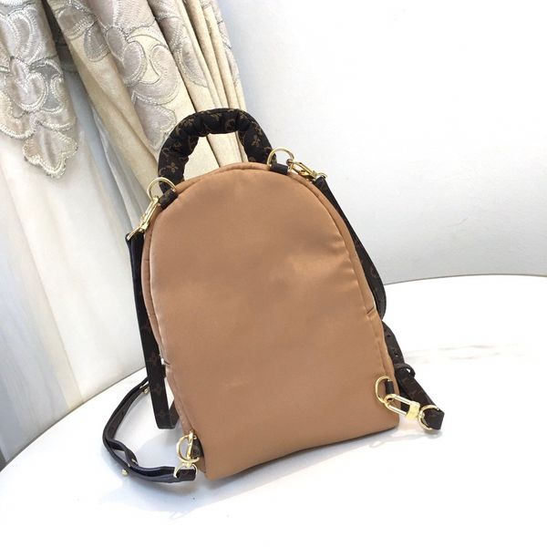 2023 Designer-Handtasche, Schultertasche, Kettentasche, Clutch-Klappe, Tragetaschen, Geldbörse, Karo-Veloursfaden-Geldbörse, doppelte Buchstaben, solide Haspe, Taille, quadratische Streifen, Damen-Rucksack Mini