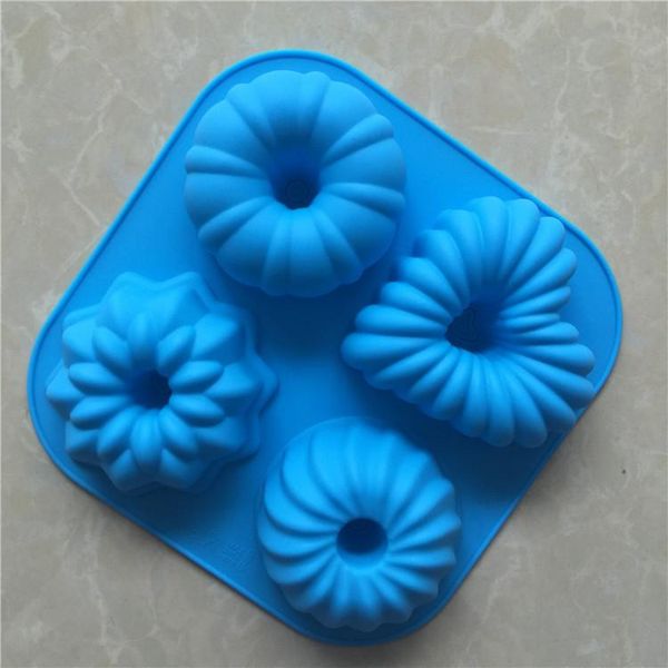 XIBAO 1PC 4 Löcher Blume Herz Silikonform 3D Sugarcraft Gelee Pudding Plätzchen Eis DIY Backen Gebäck Kuchenwerkzeuge