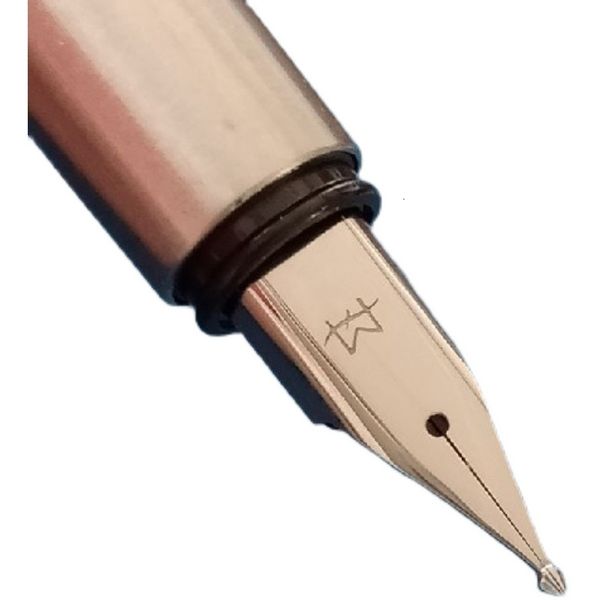 Penne stilografiche Pennino aeronautico lucidato a mano 2635mm Calligrafia luminosa Firma Scrittura Pratica Parola Piccola penna a forma di coltello lungo scuro 230130