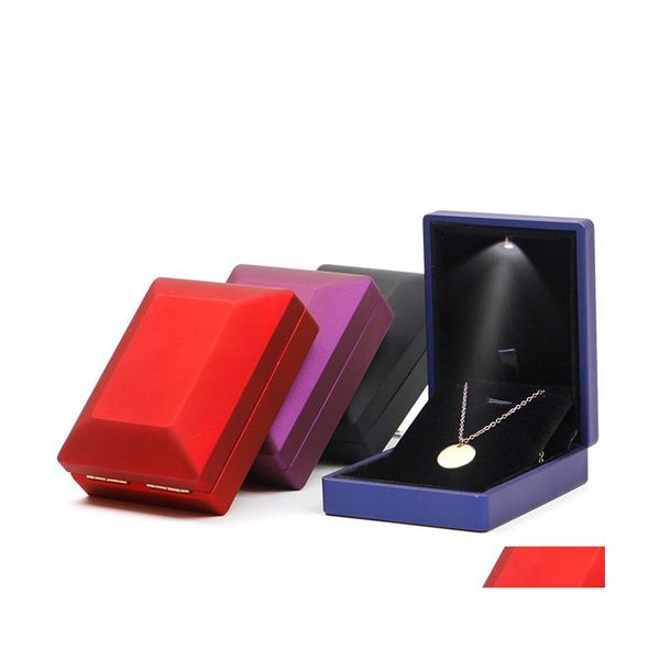 Schmuckschatullen Halskette Armband Ring Box Fall Halter Geschenk mit LED beleuchteten Hochzeitszubehör Whosales 928 Q2 Drop Delivery Packagi Dhryq