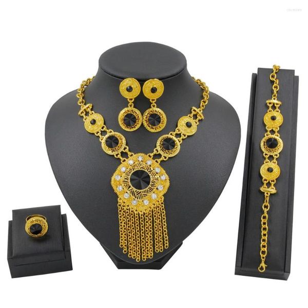 Серьги ожерелья устанавливают африканскую моду 24 золотой дизайн кисточки свадьба.