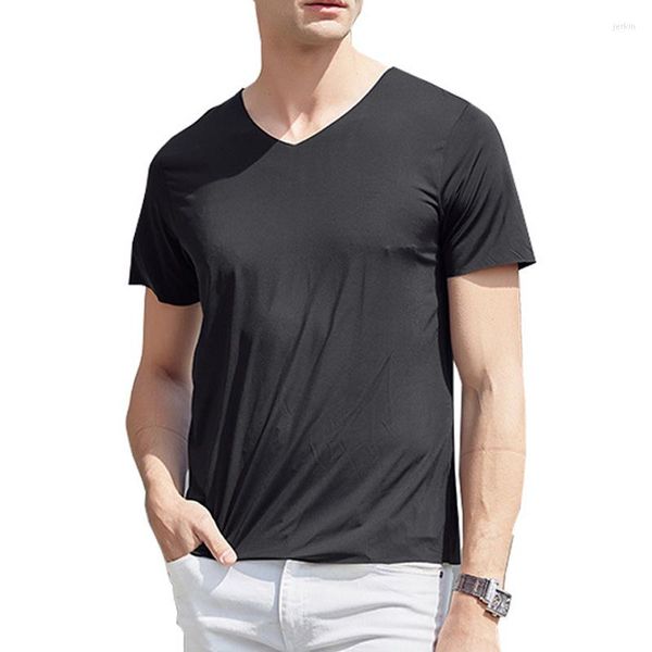 Erkek Tişörtleri Yaz Sıradan Erkekler T-Shirt Katı V yaka Man Tshirt Moda Üstleri Sokak Giyim İnce Fit Kısa Kollu T-Shirt Tesimleri