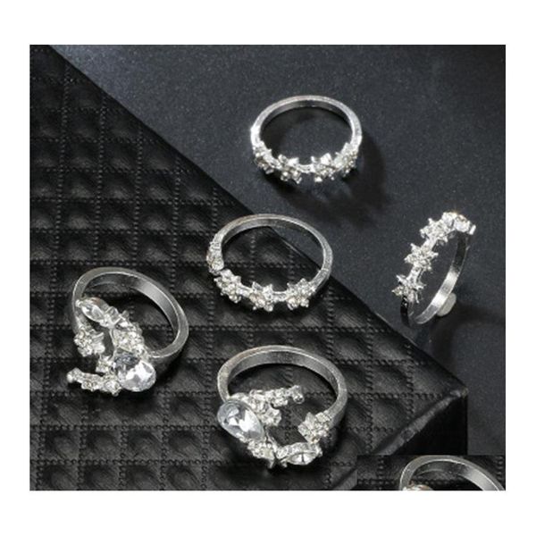 Anelli a fascia 5 pezzi / set Bohemian Vintage White Gem Moon Stars Geometric Crystal Ring Women Charm Joint Party Wedding Jewelry Gift Drop De Dhdq2