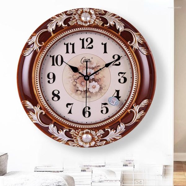 Wanduhren Europäischen Stil Uhr Mode Wohnzimmer Quarz Kreative Kunststoff Einfache Moderne Design Horloge Wohnkultur