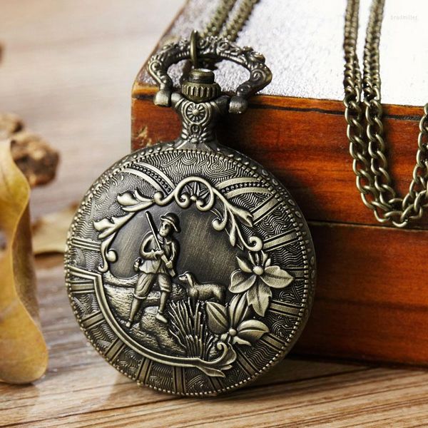 Taschenuhren Soldat Jagd Hund Uhr Blume Laser graviert Steampunk Quarz Fob Männer Frauen Halskette Uhr mit Kette