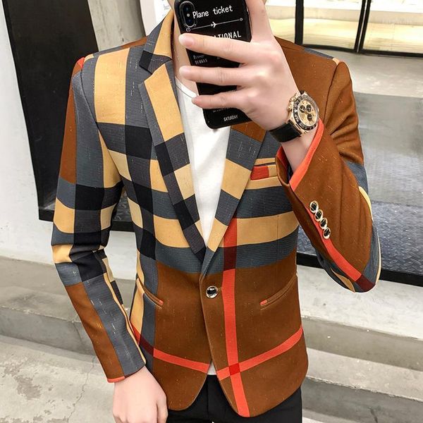 Ternos masculinos Jaqueta de terno casual Spring e Autumn Ins Trend Single Hair Stylist Western Blesome Slim AT Night Blazers