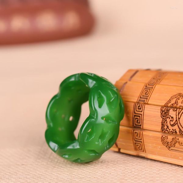 Ringos de cluster Real Green Jade esculpida Brand Ring Stones for Men Jewellery Emerald Jadeite