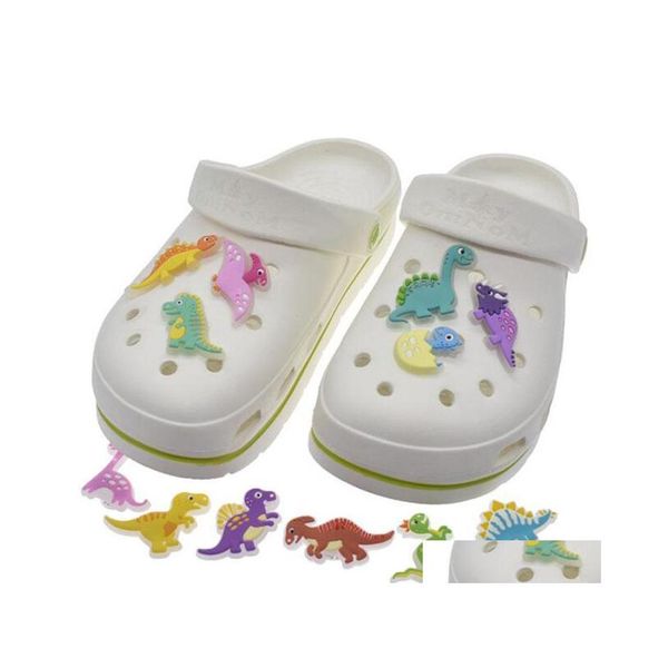 Schuhteile Zubehör Glow in the Dark Croc Charms PVC Leuchtende Dinosaurier Gartenblume Weiche Gummi Shoecharms Schnalle Geschenk Drop De Dhbzq