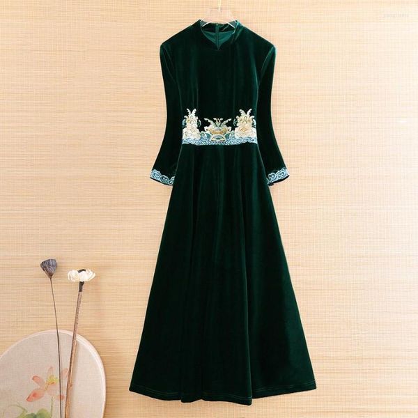 Roupas étnicas estilo chinês mulheres vestido qipao outono e inverno royal bordado vingtage elegante senhora luxuosa veludo cheongsam s-xxl