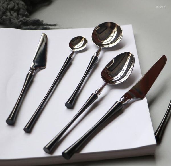 Dinnerware Define Creative Black Silver 304 Aço inoxidável Western Calheres ocidentais Conjunto