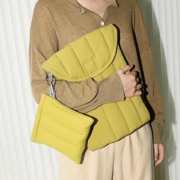 Косметические сумки зимние мягкие мешки для iPad Pufleby Tablet Case Horese 11 13 15,6 дюйма женской защитной крышки рукав самка муфты