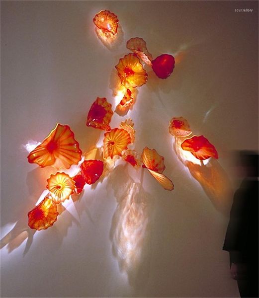 Wandlampen, italienisches Design, geblasene Blumen für Zuhause, türkische Kunst, gebeizte farbige Glasplatten