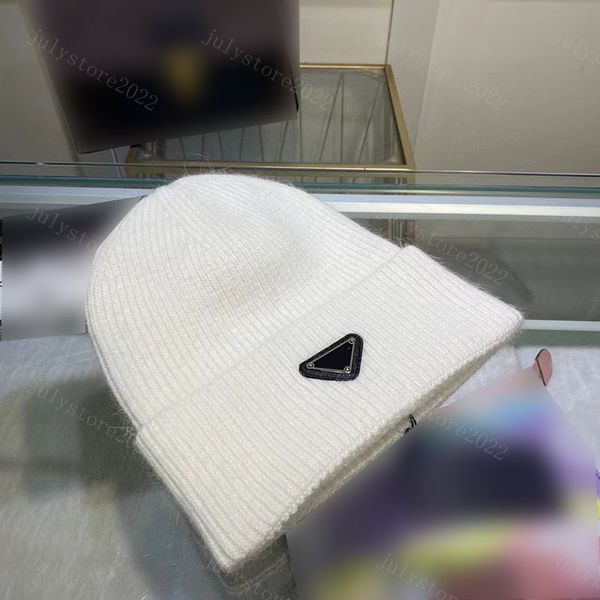 Kafatası Kapakları Beanie Örme Kapan Tasarımcı Beyzbol Şapkası P Naylon Takılı Şapkalar Kavun Yün Harfleri Kadınlar Erkek Kaşmir Bonnet Lüks Beanies