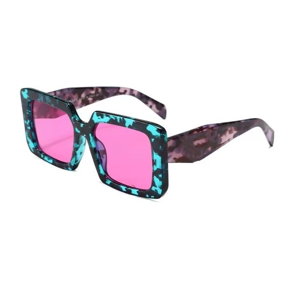 Neue europäische und amerikanische quadratische Rahmen zweifarbige trendige Mode-Sonnenbrille Damen High-End-Sinn leichte Luxus-Reise-Sonnenschutz-Persönlichkeits-Sonnenbrille Großhandel
