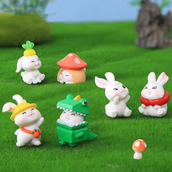 Oggetti decorativi Figurine 6pcsSet Figurine Miniature Cartoon Rabbit Micro Landscape Per decorazioni domestiche Kawaii Animal Bunny Room Accessori 230731