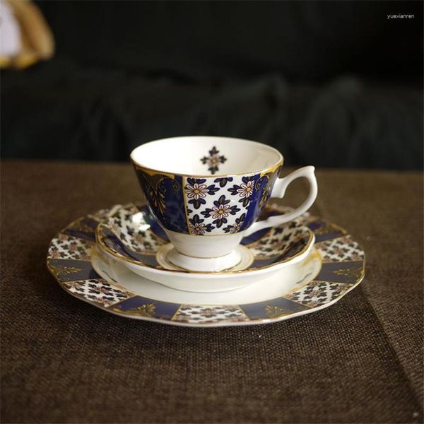 Tazze Piattini Inghilterra Bone China Set di piattini per tazze da caffè Tazza stile corte Tazza pomeridiana Tè Espresso Creativo Home Coffeeware