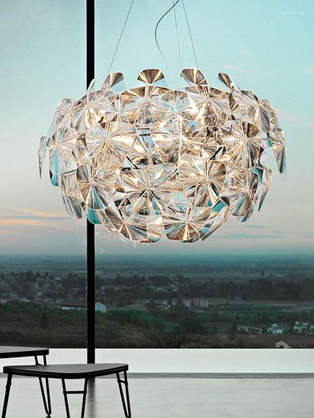 Подвесные лампы итальянская лепестка гостиная люстра дизайнерская модель столовая спальня легкая роскошная атмосфера украшение