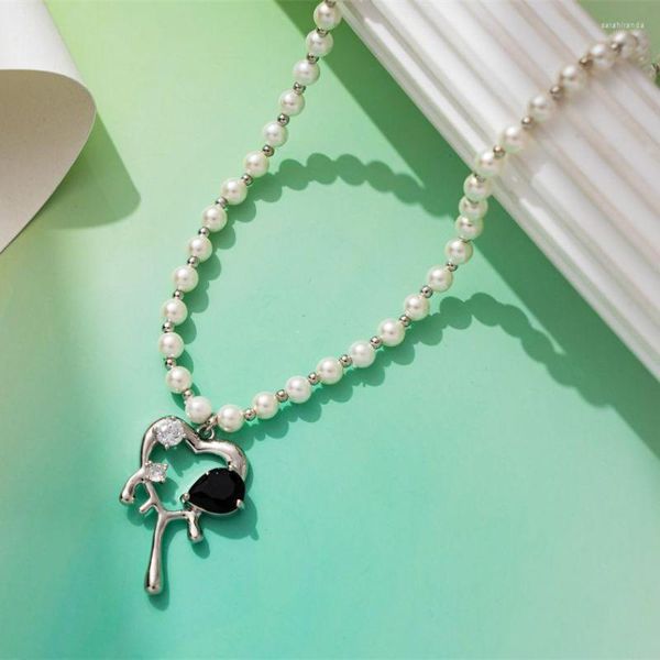 Collane con ciondolo Corea Luxury Zircon Charm 3D Liquid Metal Hollow Lava Love Pearl Collana per accessori donna Gioielli regali