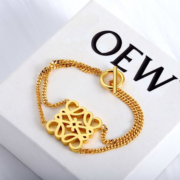 Neue Mode Anagramm Quasten Anhänger Ohrringe asymmetrische Frauen Retro Halskette Roségold voller Diamanten Ohrstecker Creolen Damen Brosche Designer Schmuck 333