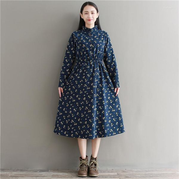 Повседневные платья 2023 Осенние мягкие женщины -вельветовые платья стиль стиль с длинным рукавом синий цветочный принт