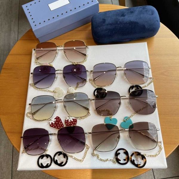 Óculos de sol de grife de luxo 2023 Novo G Family Feminino Brincos Amor Corrente Moda Versátil Armação de Metal Óculos de Sol 1031 Resistente a UV