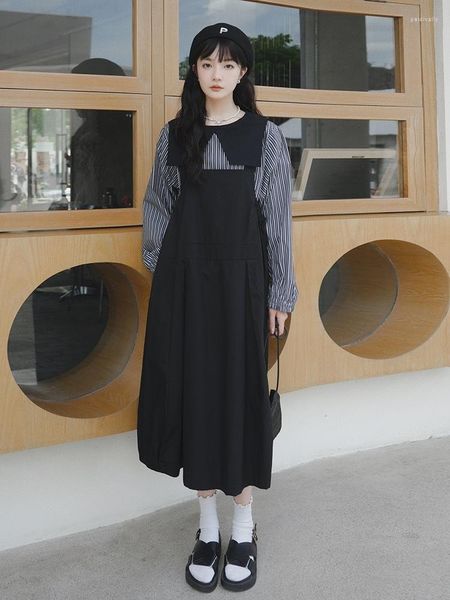 Arbeitskleider Frauen Zweiteiliges Set Streifenhemd und schwarzes Trägerkleid 2023 Herbst eleganter hübscher Stil lose koreanische Bluse Outfit D151
