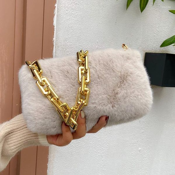 Abendtaschen Winter Handtaschen für Frauen 2023 Designer Luxus Kunstpelz Mini Clutch Dicke Goldkette Umhängetasche Kleine Geldbörse
