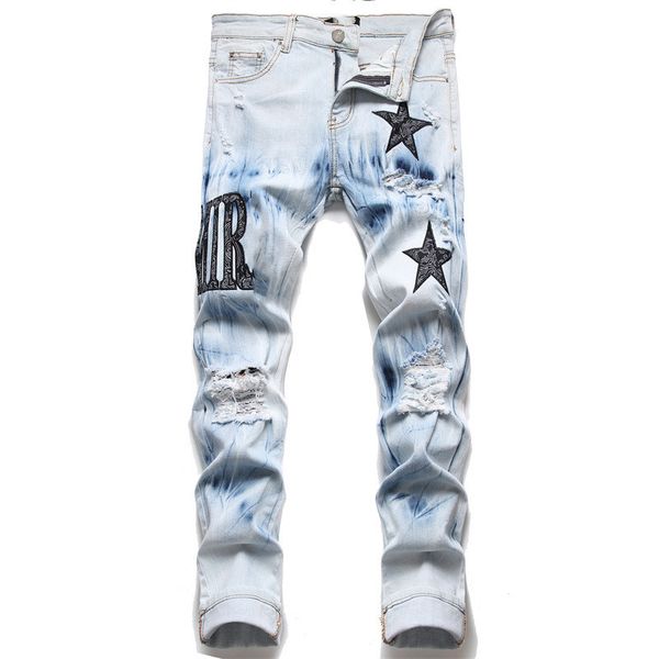 Herrenjeans Jeans mit Löchern und Stickerei Pentagramm-Trend, elastisch und schmal geschnitten. Slim-Fit-Hose, vielseitige Herrenhose
