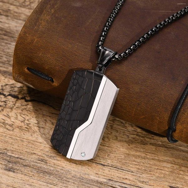 Colares de pingente masculinos elegantes geométricos Neklaces com CZ Stone Rock Punk Aço Inoxidável Dog Tag Free Box Chain 50/55/60/70cm