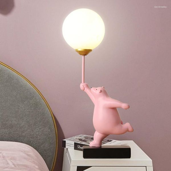 Lampade da tavolo Lampada da orso di cartone animato giocosamente chic con paralume lunare stampato in 3D unico Luce notturna per decorazioni interne giocose