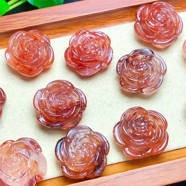 Charms 5PCS Nartural Red Fire Quartz Hematoid Rose Flower Pendant Crystal Carving Polishing Mature Charm Jewelry Regalo di compleanno