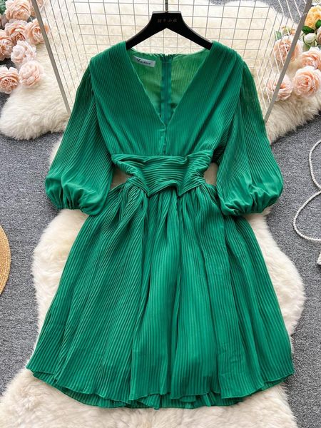 Casual Dresses Sommer Vintage Frauen Lila/Gelb/Grün/Blau Drapiertes Minikleid Elegant V-Ausschnitt Puffärmel Hohe Taille A-Linie Vestidos Weiblich