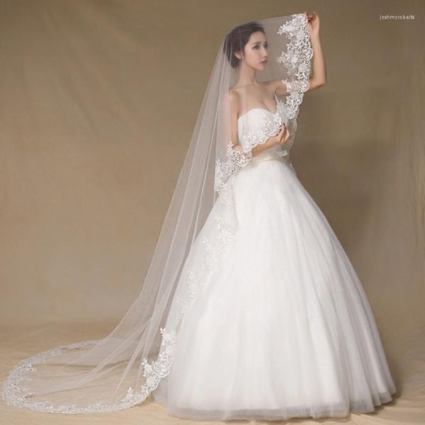 Veli da sposa Velo da sposa Tulle trasparente Lungo con squisiti bordi in pizzo e fiori Accessori per capelli per la sposa 1 livello