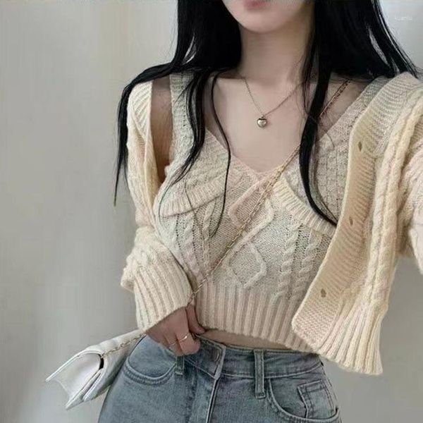 Kadın Sweaters 2023 Sonbahar Seksi Camisole Üst kırpılmış V Boyun Boya Black Hardigan Twitted Ceket Koreli Şık İki Parça Setleri Retro Kış