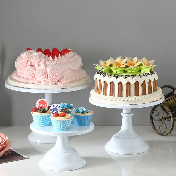 Блюдные тарелки торт подставка для домашней вечеринки на столовой столовой стойке поднос с холодной едой.