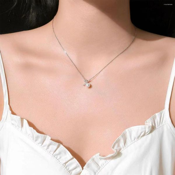 Ciondoli Collana d'amore in argento sterling S925 Collana di perle d'acqua dolce per piccoli gruppi di lusso leggero Simbolo semplice e carino